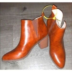 Women's Brown Cut-out Ankle Boots With Chunky Heel sz 9.5